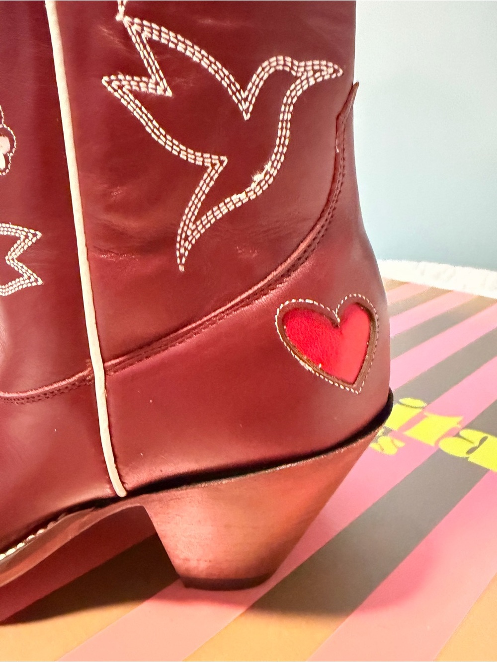 Women's Burgundy Western Embroidered Heeled Boots - Picture 6 of 10
